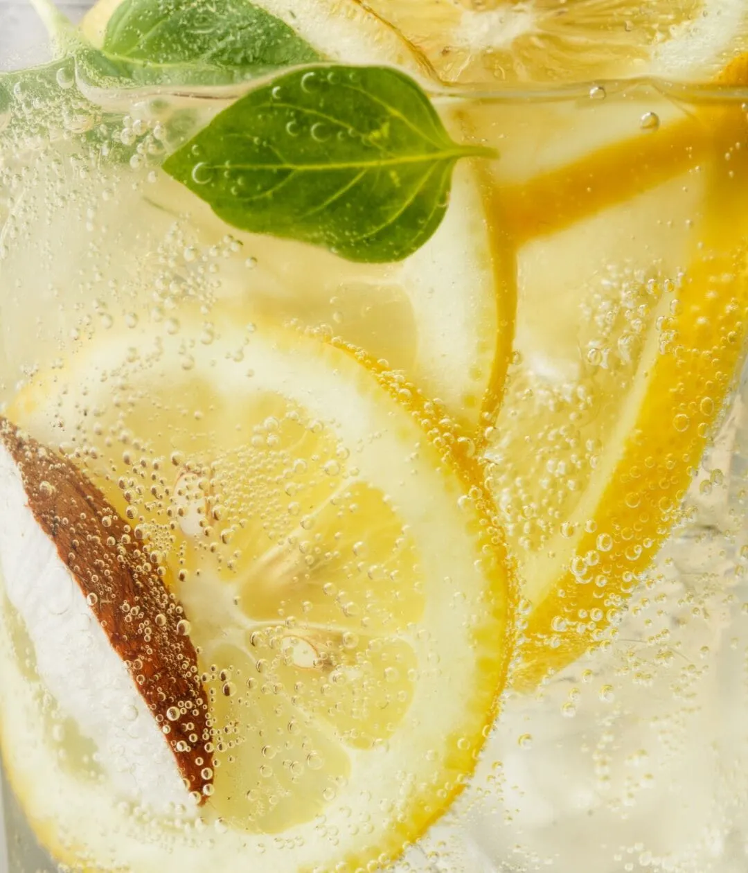 Aarke Drink Mixer, Yuzu Basil